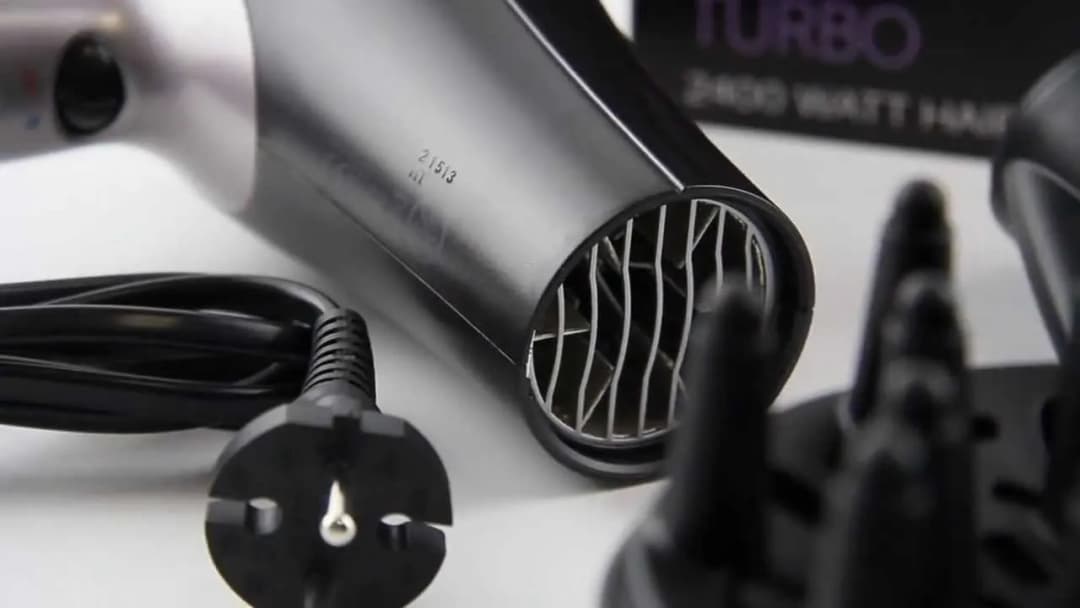 Jak rozebrać suszarkę do włosów Remington i uniknąć uszkodzeń