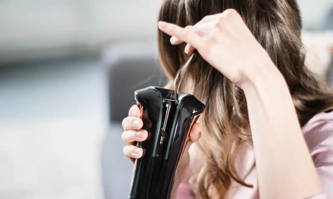 Najlepsza lokówka do krótkich włosów - stwórz wymarzone loki bez wysiłku